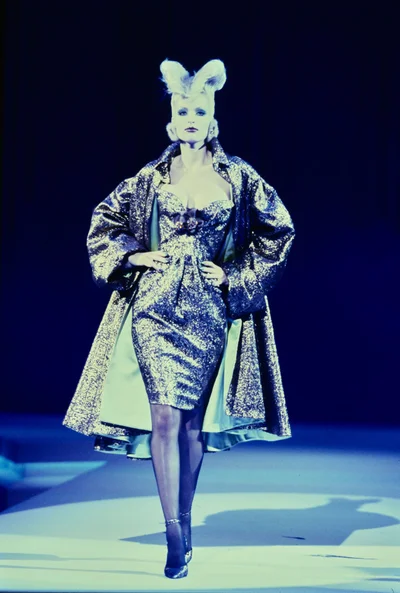 Look 37